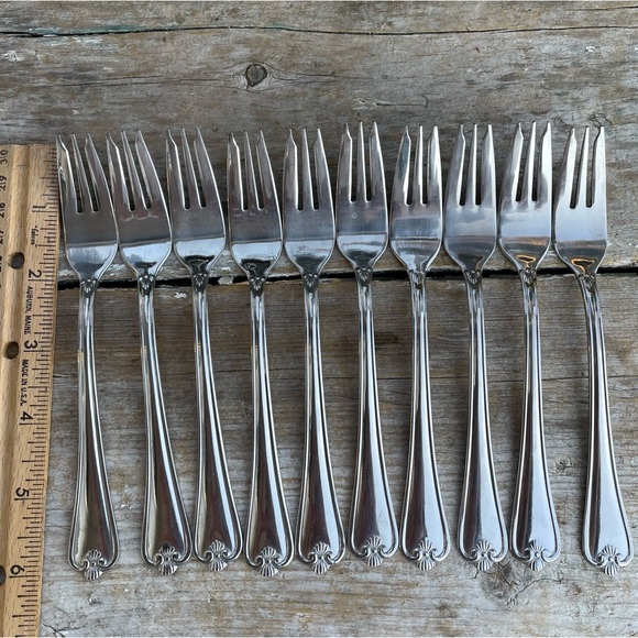 International Silver Canfield 10 stainless Forks appetizer cocktail - Picture 6 of 13